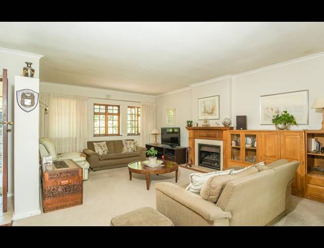 4 BEDROOM PROPERTY TO RENT IN BERGVLIET